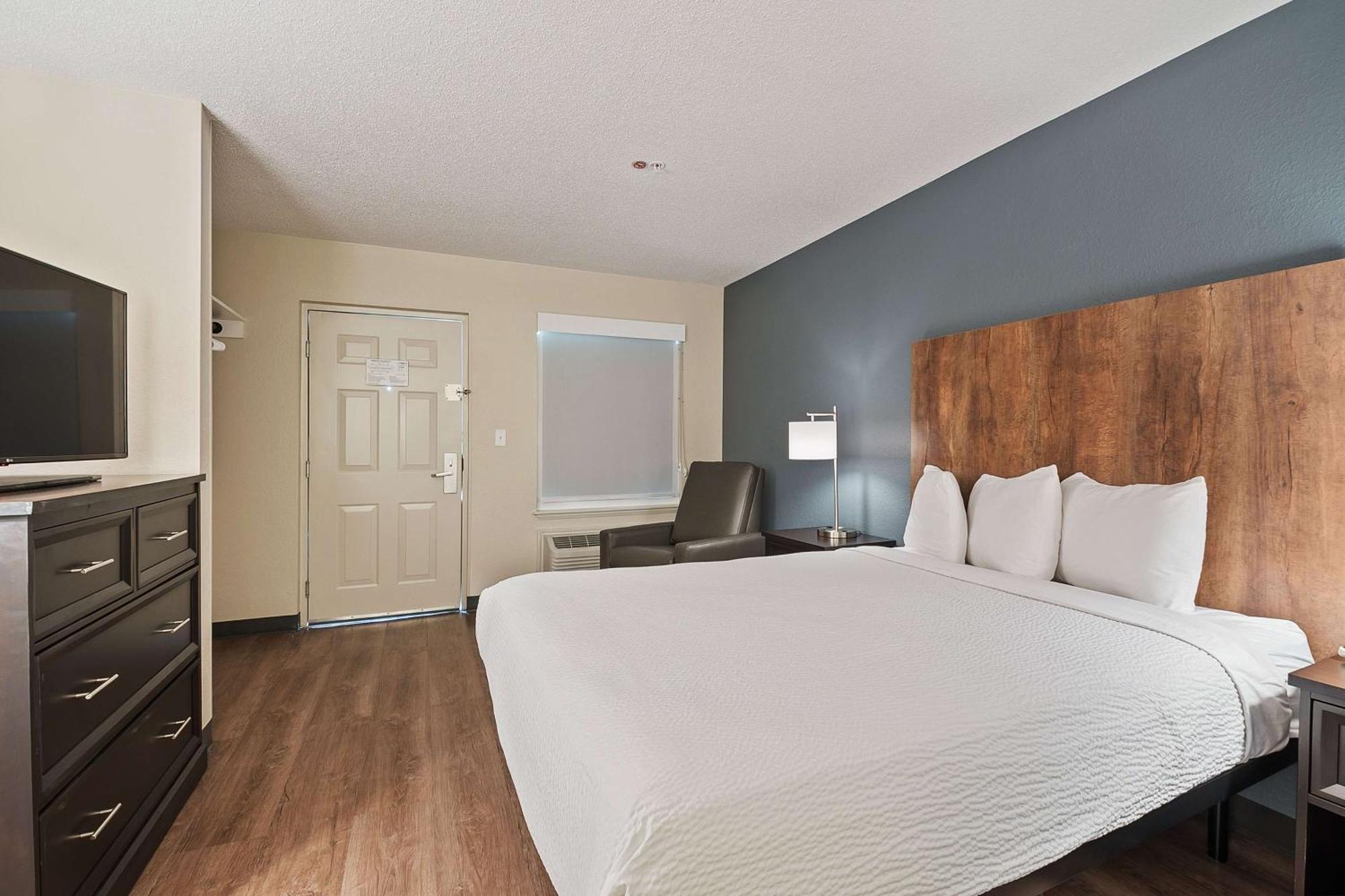 Extended Stay America Suites - Miami - Airport - Blue Lagoon Miami Springs Exteriör bild